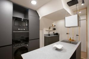 Renovated Apartment in Historic Bilbao Old Town AC