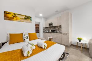 VICTORIA BEACH - Lumineux studio - BORD DE MER - Centre Menton