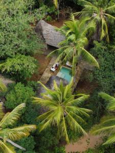 Boungalow 200 mt from the beach, with pool Private