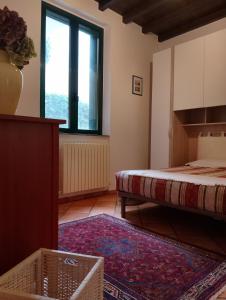 The Magical Court of Via Magenta