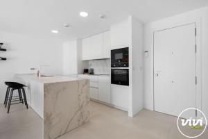 ViVi Homes - Lana - Sea view - terrace - fuengirola