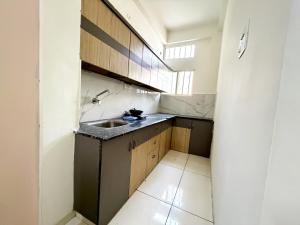 Aura of Calm Couple Friendly 1bhk