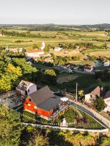 Hilltop Spa House - Sauna, Jacuzzi & Nature Views by Destination GREEN Croatia