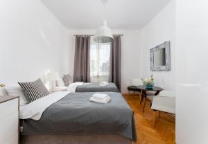 Grzegórzki Spacious Apartment by BookingHost