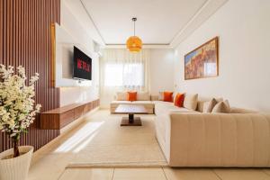 Grand Appartement Familial, 3 Chambres & Balcon