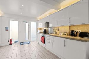 Beachside-Coastal Ventures