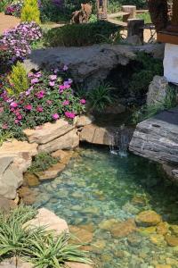 Upes Garden Homestay Bien Ho