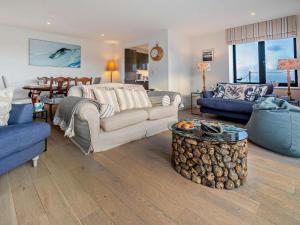 2 Bed in Helston oc-48616