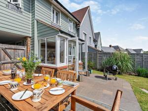 4 Bed in Rye- oc-bt104
