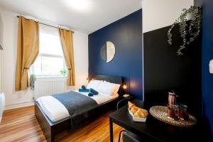 Stylish Central Nottingham Studio Sleeps 2 Ensuite