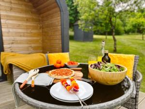 1 Bed in Holsworthy oc-89791