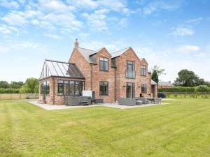5 Bed in Llanymynech oc-80686