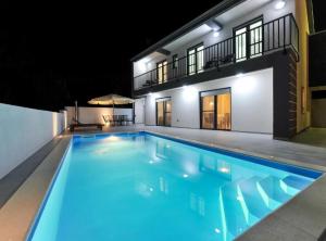 Adriatic Villa Privlaka with Pool