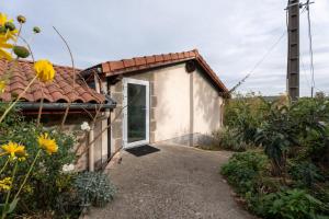 STUDIO Saint-Genest- Lerpt proche gorges de la LOIRE