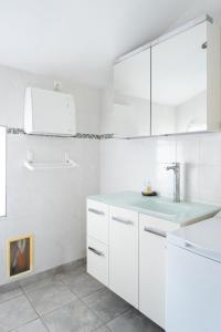 STUDIO Saint-Genest- Lerpt proche gorges de la LOIRE