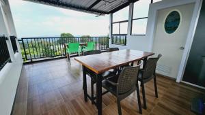 Villa Trawas Bandungan Mountain View Family Stay