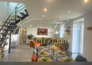 LE MARQUES Maison bretonne en pierre avec jardin de 2200m2, 18km des plages