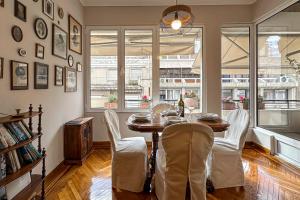 Vintage Kolonaki Luxury Penthouse Suite