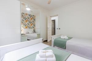 Coastal house in Jávea by Domidai