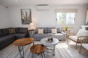 2 Private Abodes in One Magnificent Villa!