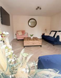 Bright & Spacious Home