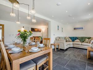 4 Bed in Bude oc-91927