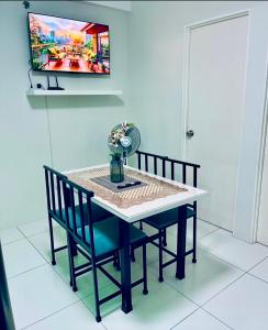 RiverBay 2 BR Apartment Naga City