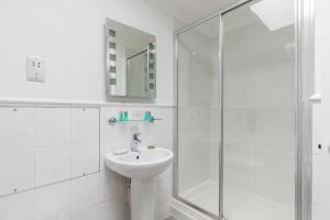 Magnolia House - Beautiful Townhouse in Old Town Poole
