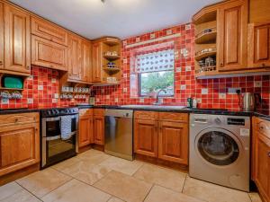 4 Bed in Cockermouth oc-sz098