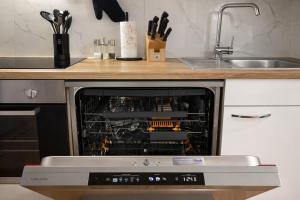 Modernes Apartment für Geschäftsreisende und Paare - WLAN - Parkplatz - Nespresso - zentral