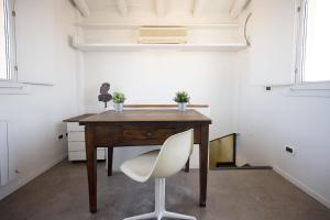 mazzini rooftop apartment