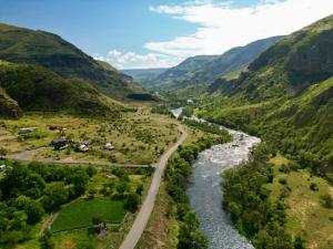Vardzia Glamping