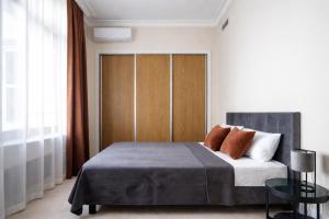 Majestic Residence -150m2 with Iconic Market Square View AS HOME Apartamenty R506