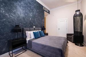 Majestic Residence -150m2 with Iconic Market Square View AS HOME Apartamenty R506