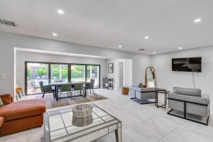 1 Mi to Beach Modern Cape Coral Home with Pool