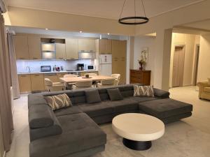 Pireaus Center Apartment