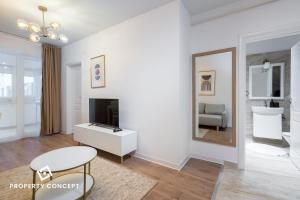 Central Residence Apartment 411