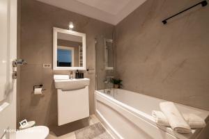 Central Residence Apartment 1014 B3