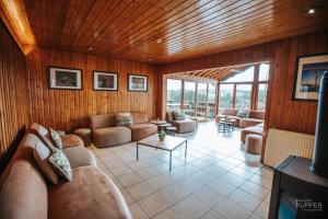 Le Gagnage 31 pers- Malmedy, rustique, vue, wellness