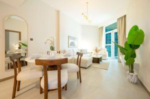 Stylish 1BR Luxury Stay Ideal for 5 Guests