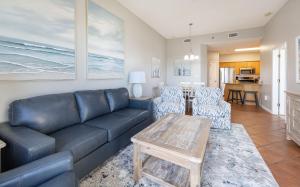 Phoenix VI 6004 condo