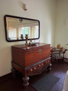 The Deane Residence Double Room