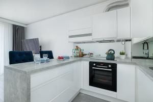 Szczecin Nature Escape Apartment by BookingHost