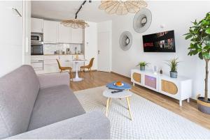 FLORAL Neuf- Climatisé - Centre ville