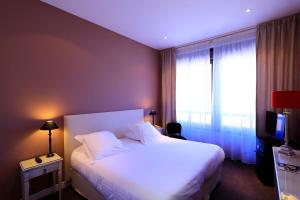 Hotels Hotel Le Renoir : photos des chambres