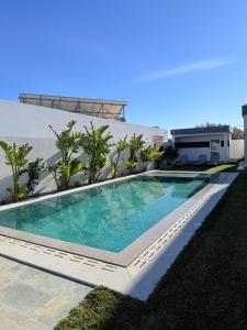 Villa ander