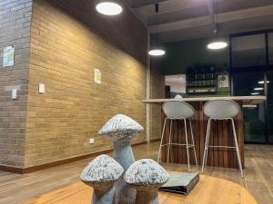 Modern Escape in El Retiro | 2BR & Scenic Views