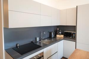 Angelico Terrace Modern Apartment