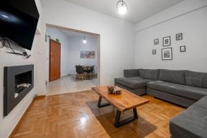 Athens Near Acropolis