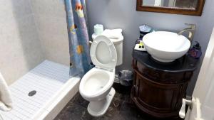 1st floor Condo 75 Steps to Beach - Pool - Pet Ok